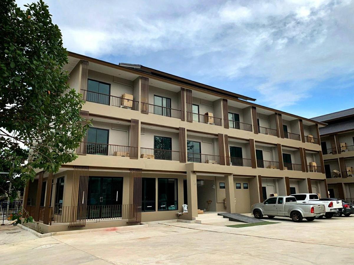 Grand Maihom Hotel Chiang Mai Exterior photo